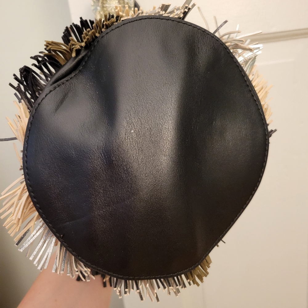 NWOT Loeffler Randall genuine leather fringe handbag purse. Black tan metallic - Picture 4 of 16